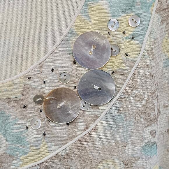 JH Collectibles Women's Large Blue Yellow Flower Button Embellished Loose Fitted - Picture 4 of 7